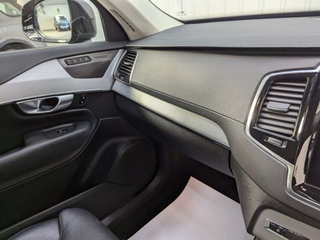 Volvo XC90 2.0 XC90 + B5 MHEV AWD Auto 4WD 5dr 84