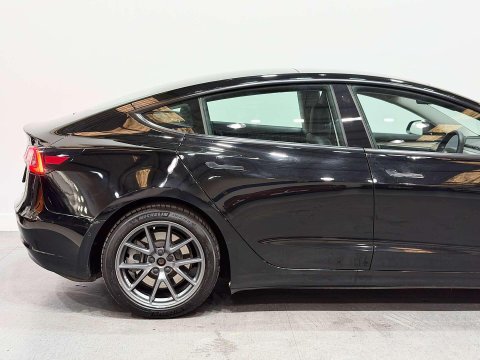 Tesla Model 3 (Dual Motor) Long Range Saloon 4dr Electric Auto 4WDE (346 ps) 17