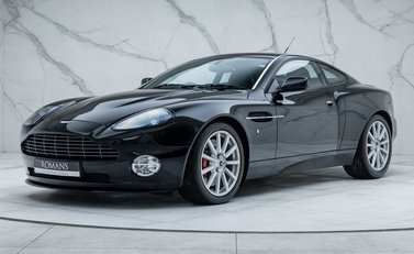 Aston Martin Vanquish S Ultimate 1