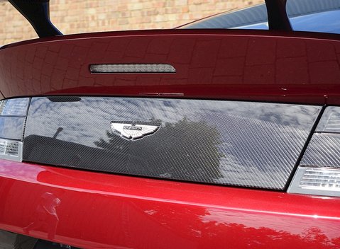 Aston Martin Vantage GT8 16