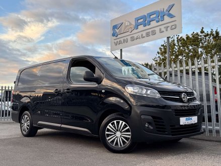 Vauxhall Vivaro 1.5 Turbo D 2900 Dynamic Panel Van 6dr Diesel Manual L2 H1 Euro 6 (s/s) (10