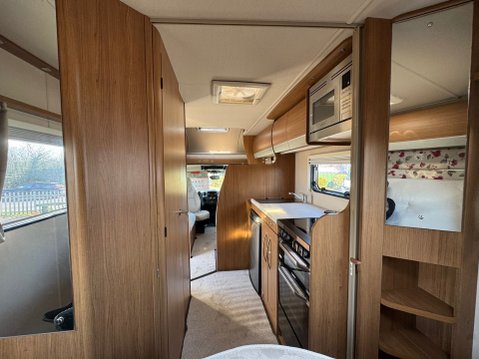 Auto-Trail Imala 730 14