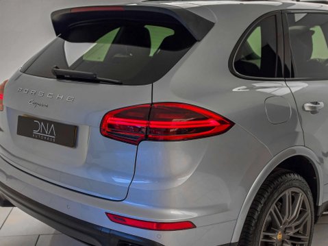 Porsche Cayenne 3.0 Cayenne D Platinum Edition V6 Tiptronic S A 4WD 5dr 47