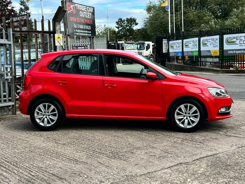 Volkswagen Polo SE 12
