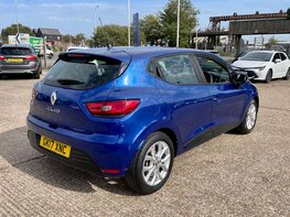 Renault Clio 1.1 Clio Play 5dr 8