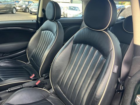 Mini Hatch 1.6 Cooper S Auto Euro 5 3dr 25