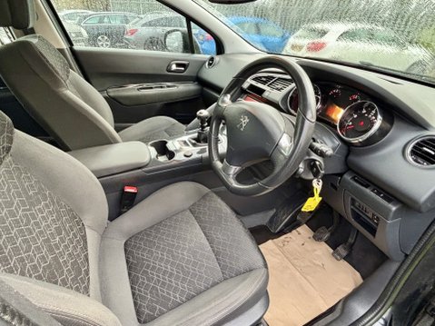 Peugeot 3008 HDI ACTIVE FSH 9