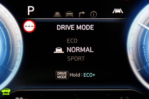 Hyundai KONA PREMIUM 36