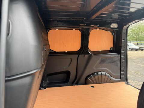 Peugeot Partner BLUEHDI PROFESSIONAL PREMIUM PLUS L1 29