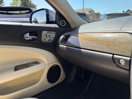 Jaguar XKR 5.0 V8 Convertible 2dr Petrol Auto Euro 5 (510 ps) 31