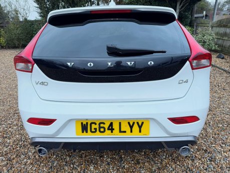 Volvo V40 2.0 D4 R-Design Lux Nav Geartronic Euro 6 (s/s) 5dr 10
