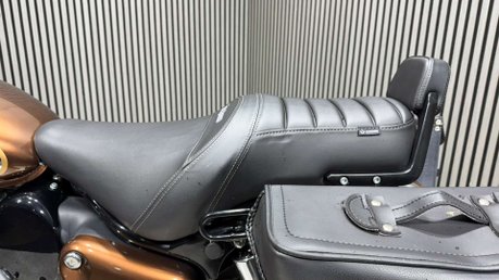 Royal Enfield Classic 2023 LESS THAN 2K OUTSTANDING CONDITION PANNIERS SCREEN ETC 350CC 20