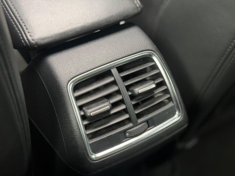 Audi Q3 2.0 TDI S line S Tronic quattro Euro 5 (s/s) 5dr 66