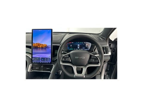BYD Seal U 1.5 DM-i PHEV AWD Design Auto 12