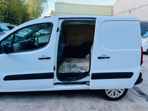 Citroen Berlingo 1.6 HDi 850 Enterprise L1 5dr 26