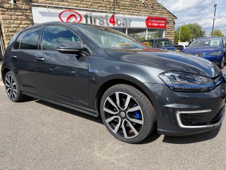 Volkswagen Golf GTE NAV DSG