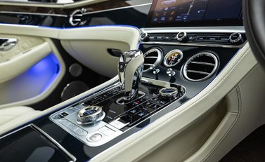 Bentley Continental GT V8 S 28