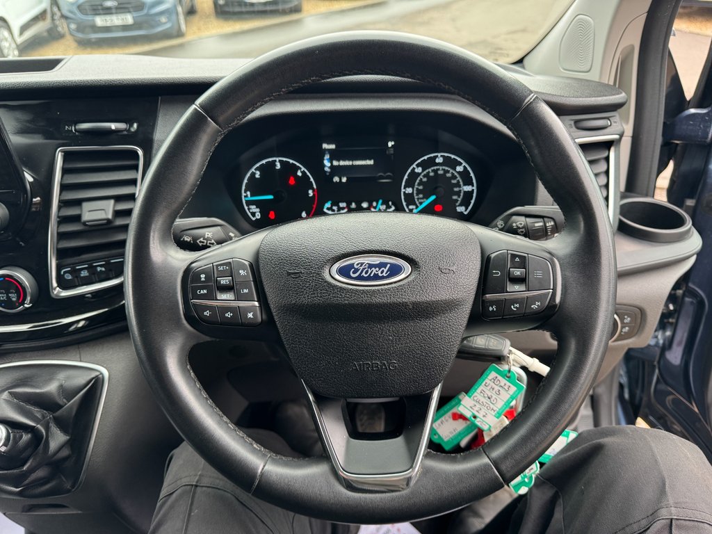 2023 Ford Transit CustomSWB L1H1 Low Roof Sport 310 Air Con Alloys Nav Sensors EURO 6 — thumbnail 32 of 51