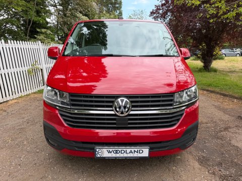 Volkswagen Transporter T28 TDI P/V HIGHLINE 8