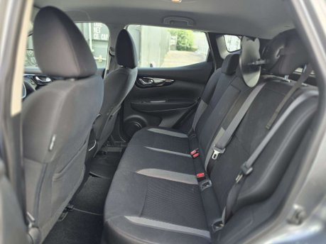 Nissan Qashqai 1.3 DIG-T Acenta Premium SUV 5dr Petrol DCT Auto Euro 6 (s/s) (160 ps) 17