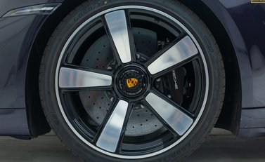 Porsche 911 SPORT CLASSIC (992) 32