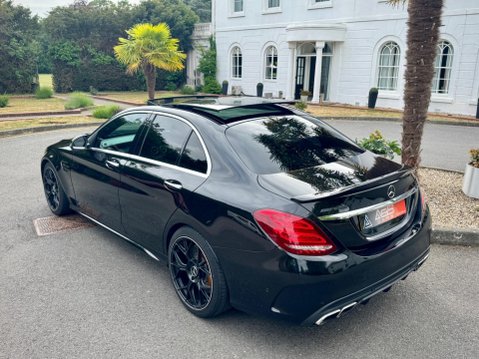 Mercedes-Benz C Class 4.0 C63 V8 BiTurbo AMG (Premium) SpdS MCT Euro 6 (s/s) 4dr 53