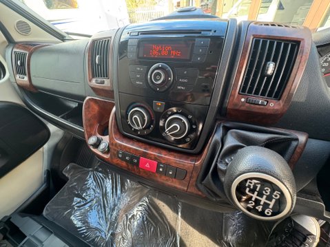 Autocruise Tempo BIG SPEC 2 BERTH HIGH TOP A MUST SEE 8