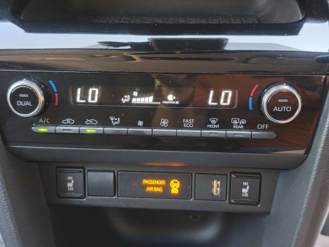 Toyota Yaris Cross 1.5 Yaris Cross Excel HEV Auto 5dr 32