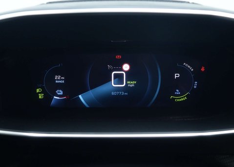Peugeot e-2008 50kWh GT SUV 5dr Electric Auto (7kW Charger) (136 ps) 19