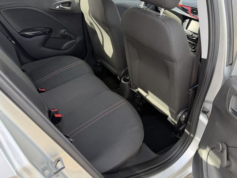 Vauxhall Corsa 1.4 SRi Nav 5dr 35