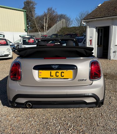 Mini Convertible COOPER…CONVERTIABLE…AUTOMATIC …FULL MINI HISTORY…SAT NAV.. 3