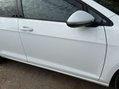 Volkswagen Golf 1.6 Golf SE Nav TDI BlueMotion Technology 5dr 45