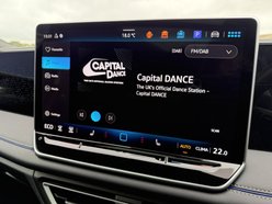 Volkswagen Tiguan 1.5 TSI eHybrid 19.7kWh R-Line SUV 5dr Petrol Plug-in Hybrid DSG Euro 6 (s/ 45