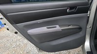 Toyota Prius 1.5 T3 Hatchback 5dr Petrol Hybrid CVT (104 g/km, 76 bhp) 11