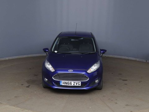 Ford Fiesta 1.2 Fiesta Zetec 3dr 2
