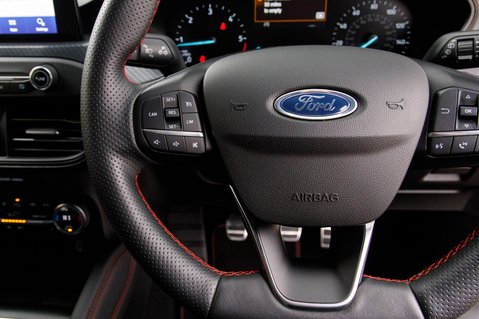 Ford Focus ST-LINE X TDCI 19