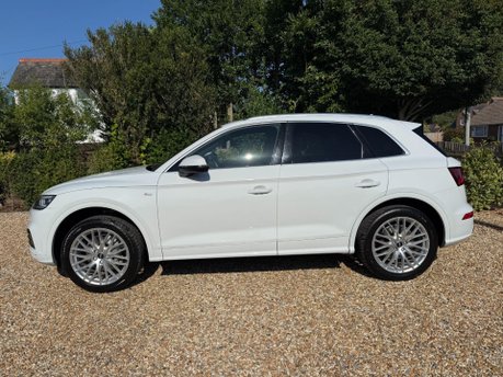 Audi Q5 2.0 TFSI S line S Tronic quattro Euro 6 (s/s) 5dr 3