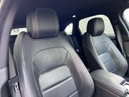 Jaguar F-Pace 2.0 D180 R-Sport Auto AWD Euro 6 (s/s) 5dr 20