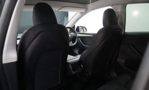 Tesla Model Y LONG RANGE AWD Comfort Suspension GROK AI One Owner Adaptive LEDs VAT Q 18