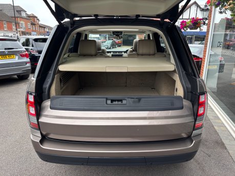 Land Rover Range Rover TDV6 VOGUE SE 19