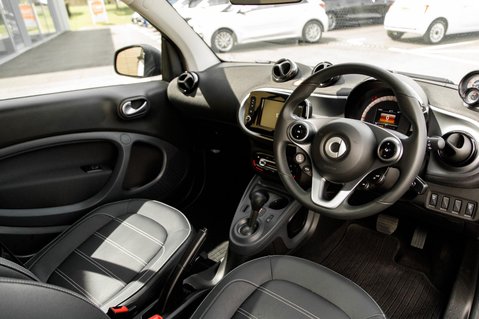 Smart Fortwo Coupe PRIME PREMIUM T 4