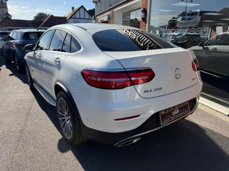 Mercedes-Benz GLC GLC 250 4MATIC AMG LINE PREMIUM PLUS 14