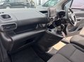 Vauxhall Combo 1.5 Combo 2300 Sportive L1H1 3 SEATER 42