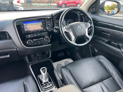 Mitsubishi Outlander 2.0h 12kWh GX4hs CVT 4WD Euro 6 (s/s) 5dr 26
