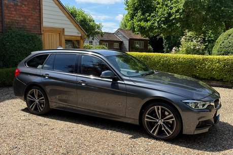BMW 3 Series 320I XDRIVE M SPORT TOURING 18
