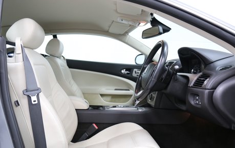 Jaguar XKR Stunning Cherished Example - Only 3 Owners 18