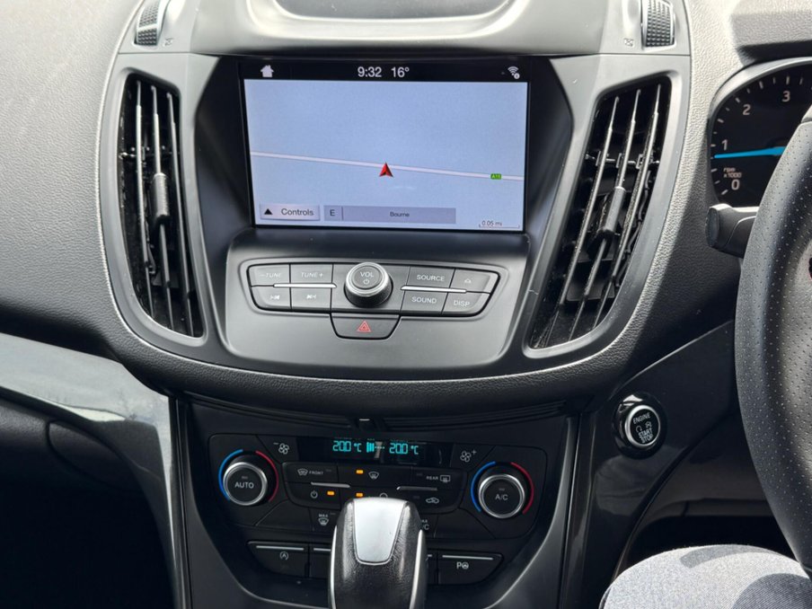 2019 Ford Kuga — image 14