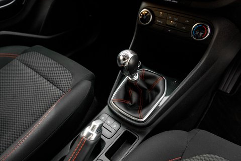 Ford Fiesta ST-LINE 29