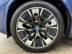 BMW Ix3 80kWh M Sport Pro SUV 5dr Electric Auto (286 ps) 17