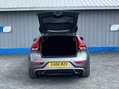 Volvo V40 2.0 T2 R-Design Pro Euro 6 (s/s) 5dr 9